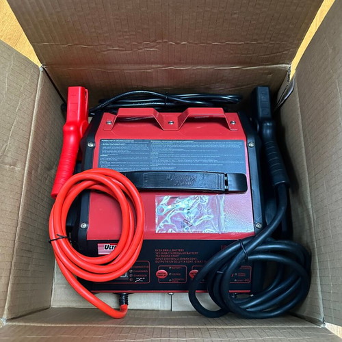 Ultimate Speed ULG 17 A1 Car Battery Charger and Booster new