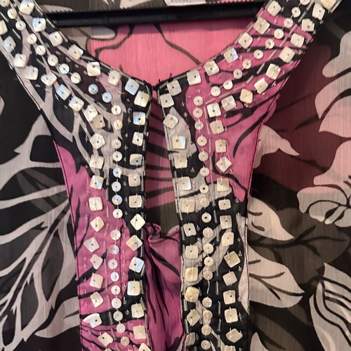 Doca women's blouse like new, black and pink, semi-transparent weave