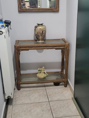 Table set with mirror like new