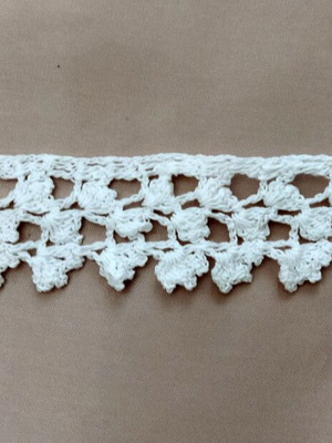 Handmade Crochet Lace Trim new, 280 x 3 cm, white
