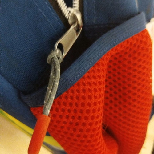 Gim 3D Spiderman Silver Eyes Kindergarten Backpack like new