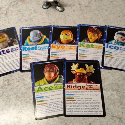 Set of 7 elc planet protectors figures like new