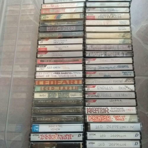 Cassette tapes used, pack of 215, mainly metal