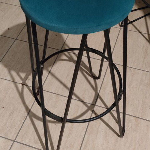 Bar stool used