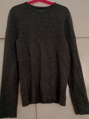 Wool sweater like new, dark gray, size S