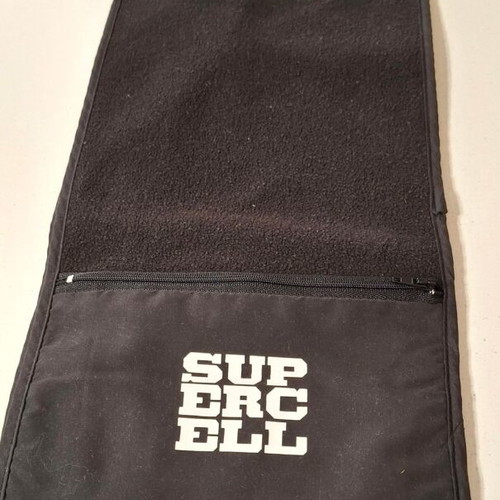 Supercell fleece scarf like new with pocket