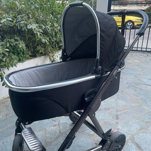 Mamas & Papas stroller like new with accessory set
