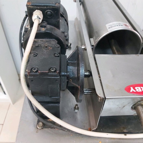 Electric meat grinder used 10 liters with 2 speeds