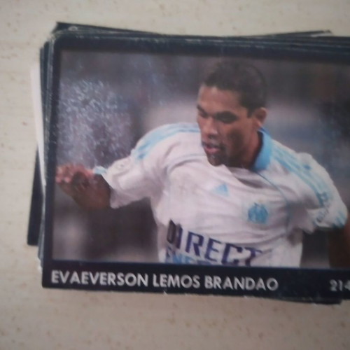 Football stickers new, about 30 single cards
