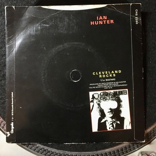 Ian Hunter Cleveland Rocks / Bastard vinyl used 7" 45 RPM