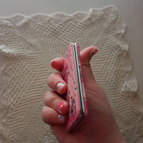 Pink small pocket mirror like new