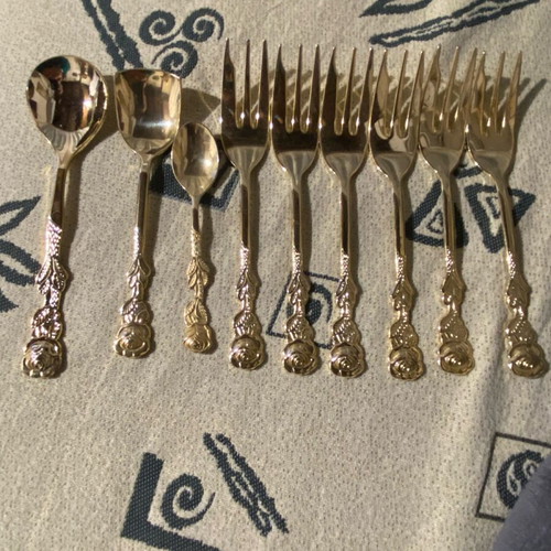 Rostfrei gold-plated cutlery like new, set with 6 dessert forks and 3 spoons