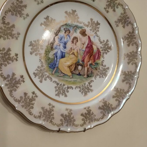 Vintage decorative wall plate 24 gold, like new, 25 cm diameter