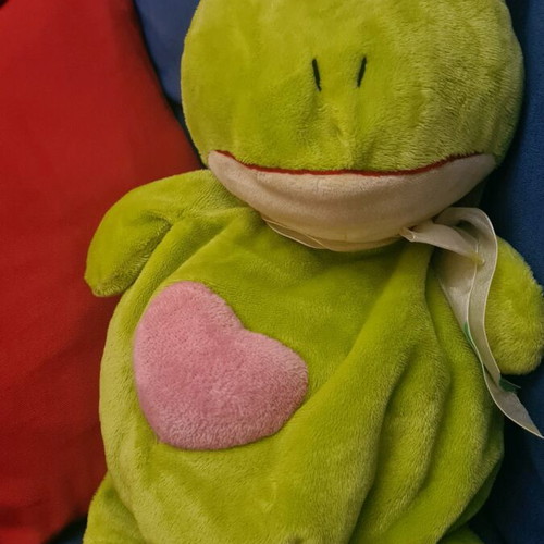 Plush frog very good quality hypoallergenic new