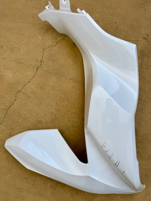 Honda Pcx 125 2023-2024 πλαϊνό αριστερό πλαστικό μεταχειρισμένο