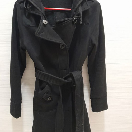 Black hooded coat like new Damaged Jeans size L