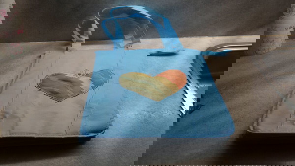 ΤΣΑΝΤΑ ΓΙΑ ΨΩΝΙΑ