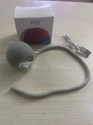 Interactive cat toy like new, rechargeable running ball
