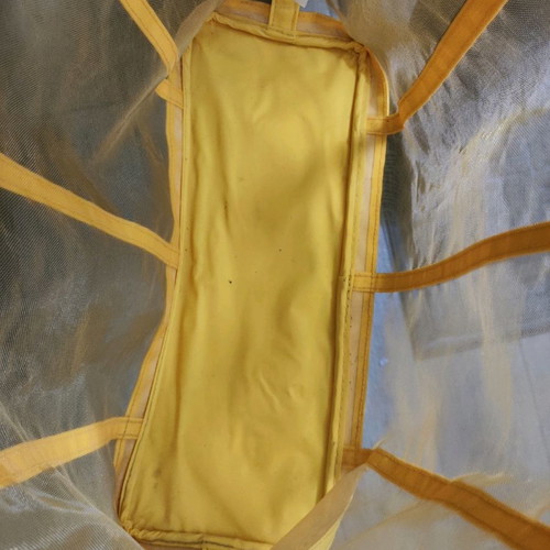 Estée Lauder shoulder bag used, yellow summer beach