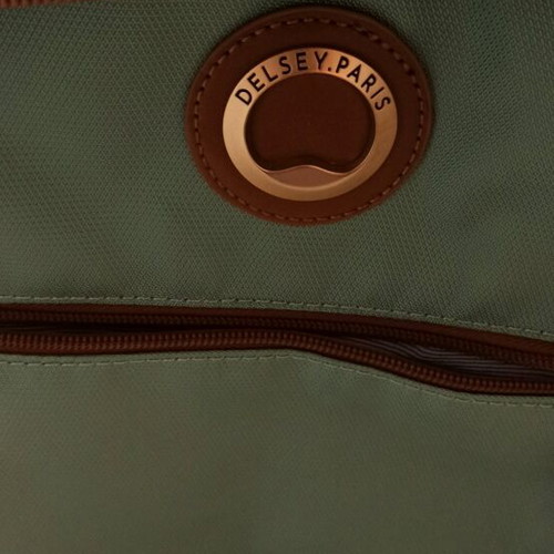 Delsey Freestyle Almond backpack like new, turquoise
