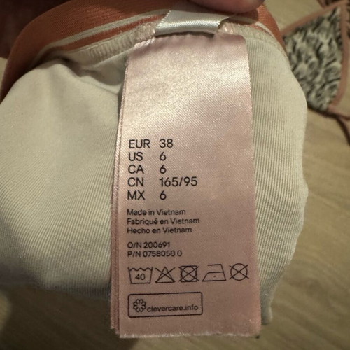 H&M bikini like new, top small and bottom medium