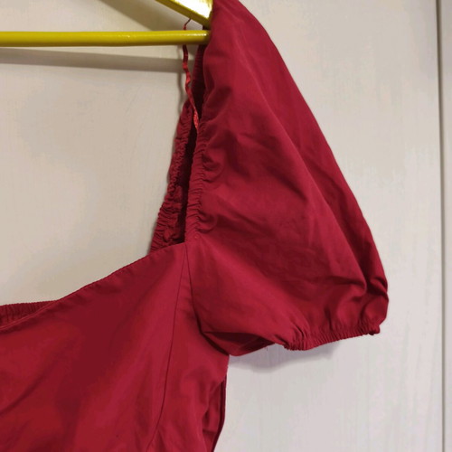 Women's red mini dress Medium Pink Woman like new with neckline