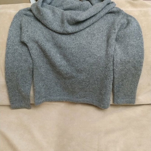 Sisley wool sweater with loose turtleneck, like new, gray, size S