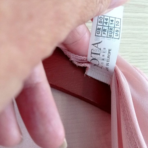 Airy pink Nota robe used, size L