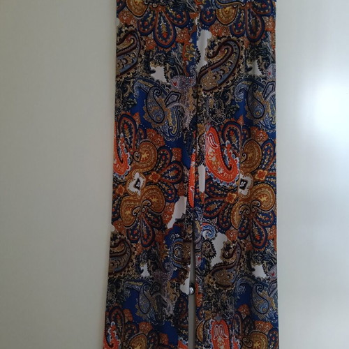 Patterned pants like new, size S-M