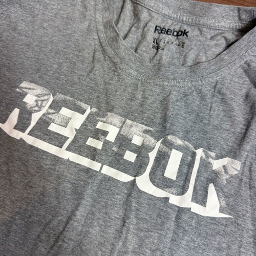 Reebok grey short-sleeve shirt size XL like new