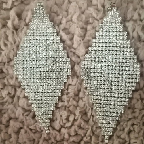 Earrings impressive with rhinestones new