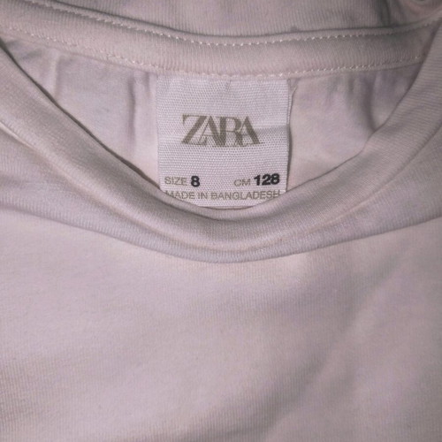 Pack of branded thin t-shirts for girls 6-8 years like new