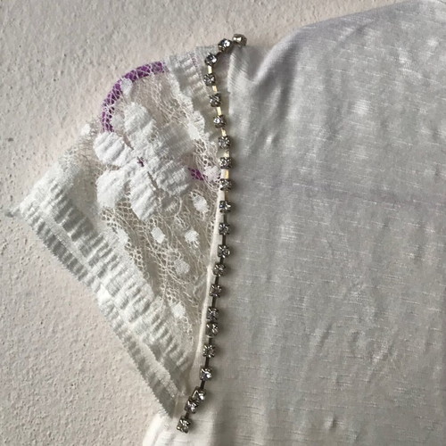 Ysatis blouse with lace and strass short sleeve in broken white like new