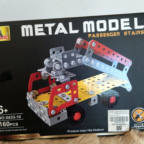 METAL TRUCK MODELING 160 PIECES