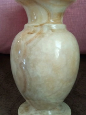 Alabaster vase 20 cm like new, antique, rare, flawless