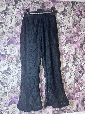Black lace flared pants size 158/164 like new, floral design