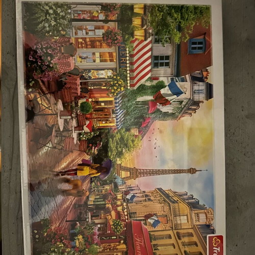 Puzzle new still sealed in its shrink wrap