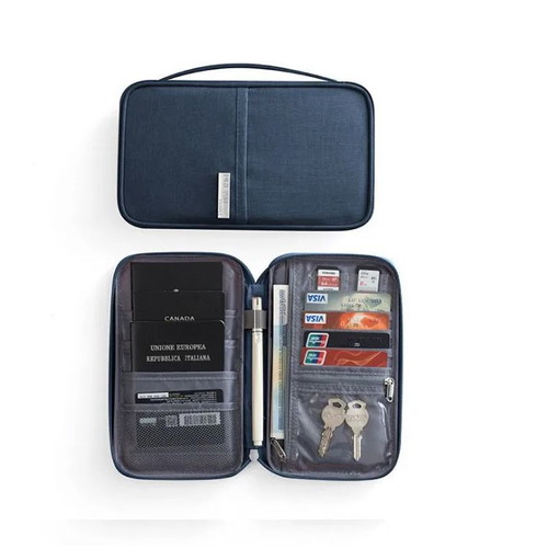Travel case new, dimensions 21.5x2x12.5cm