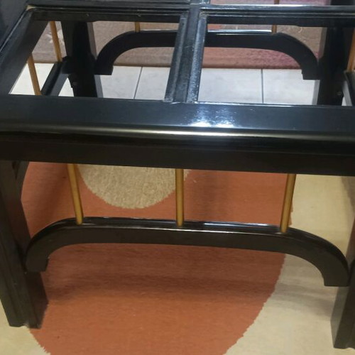Solid wood coffee tables with glass like new, set of 2