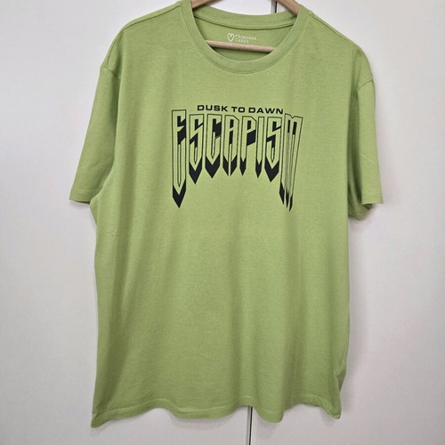 Primark T-shirt like new, size XL, light green
