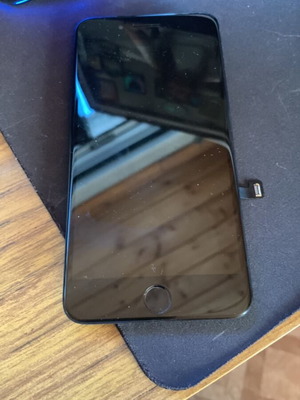 iPhone 7 Plus screen new, without home button