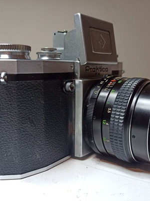 Vintage Film Camera Practica FX μεταχειρισμένη χωρίς φακό με σκόπευτρο TLR