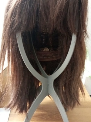 Wig 100% natural hair like new with stand