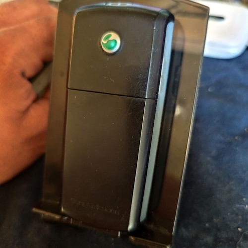 Sony Ericsson T290i vintage mobile phone used