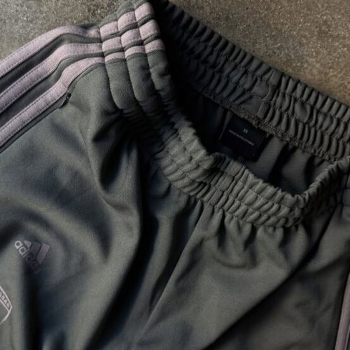Adidas Yeezy Season 5 Calabasas Green track pants size Large like new