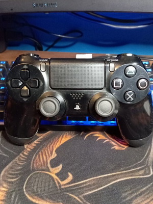 Dualshock 4 v1 χειριστήριο μεταχειρισμένο, χωρίς drift