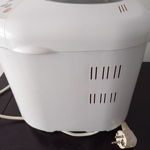 Bluesky bread maker bread machine like new