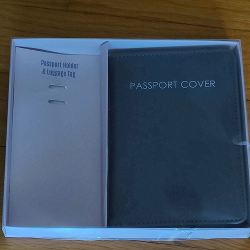 Passport holder, gray