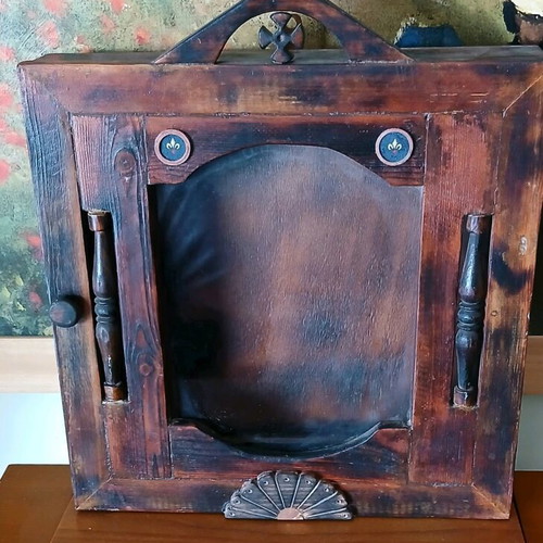 Handmade wooden icon stand like new with vintage style