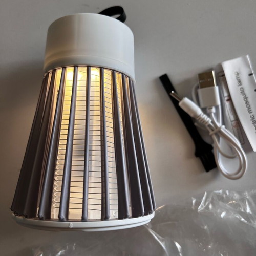 Mosquito lamp with USB new in box